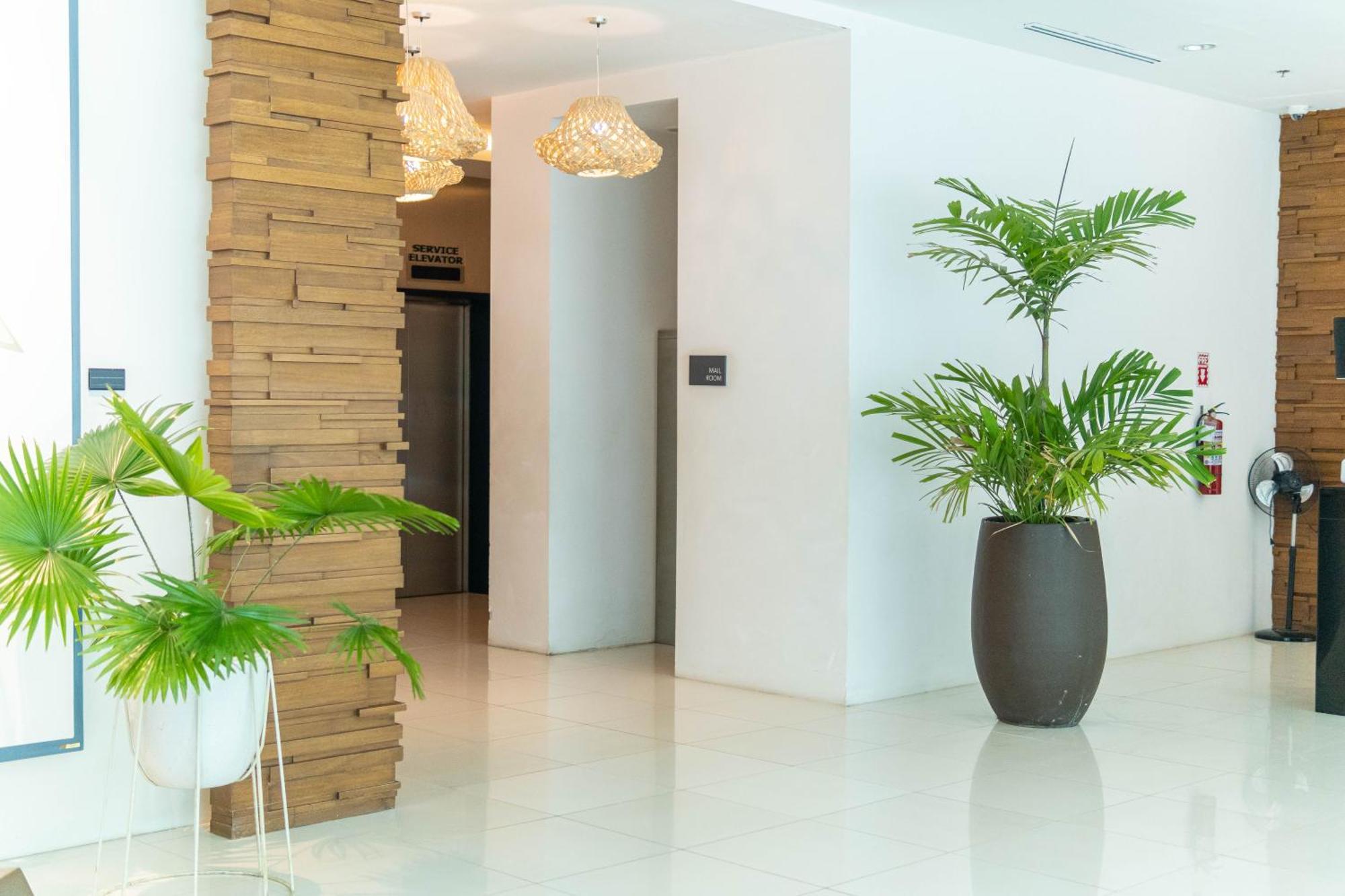 Abreeza Studio Suite 2321 - Pool, Wifi, City View, Washer, Ac, Netflix, Mall Davao Luaran gambar