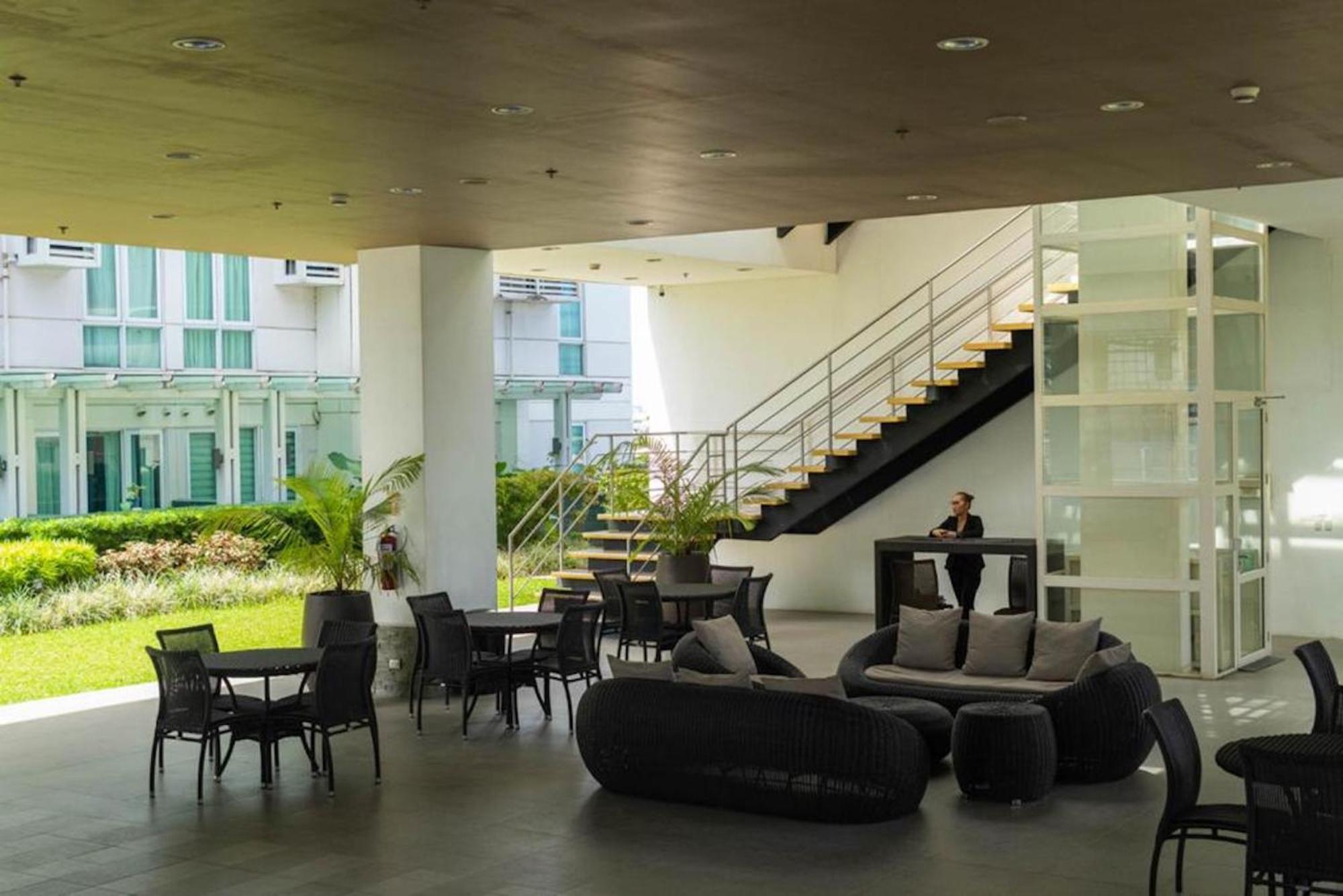 Abreeza Studio Suite 2321 - Pool, Wifi, City View, Washer, Ac, Netflix, Mall Davao Luaran gambar